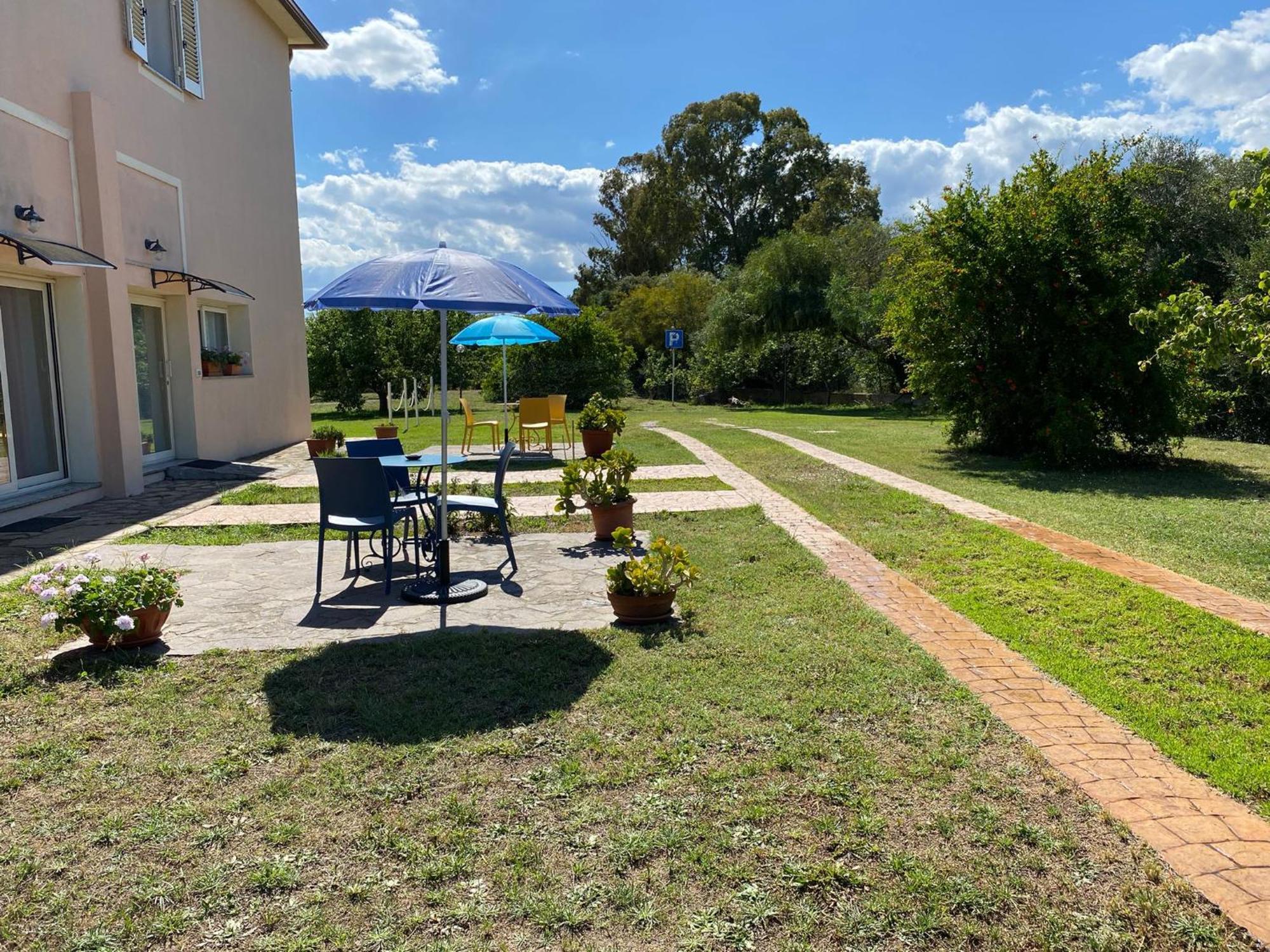 La Maison Di Zia Annina In Olbia Porta Della Costa Smeralda Luaran gambar