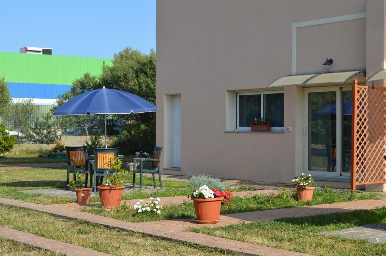 La Maison Di Zia Annina In Olbia Porta Della Costa Smeralda Luaran gambar